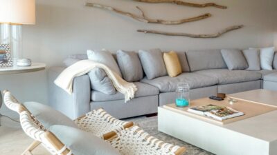 Driftwood Dreams: Unique Wall Art